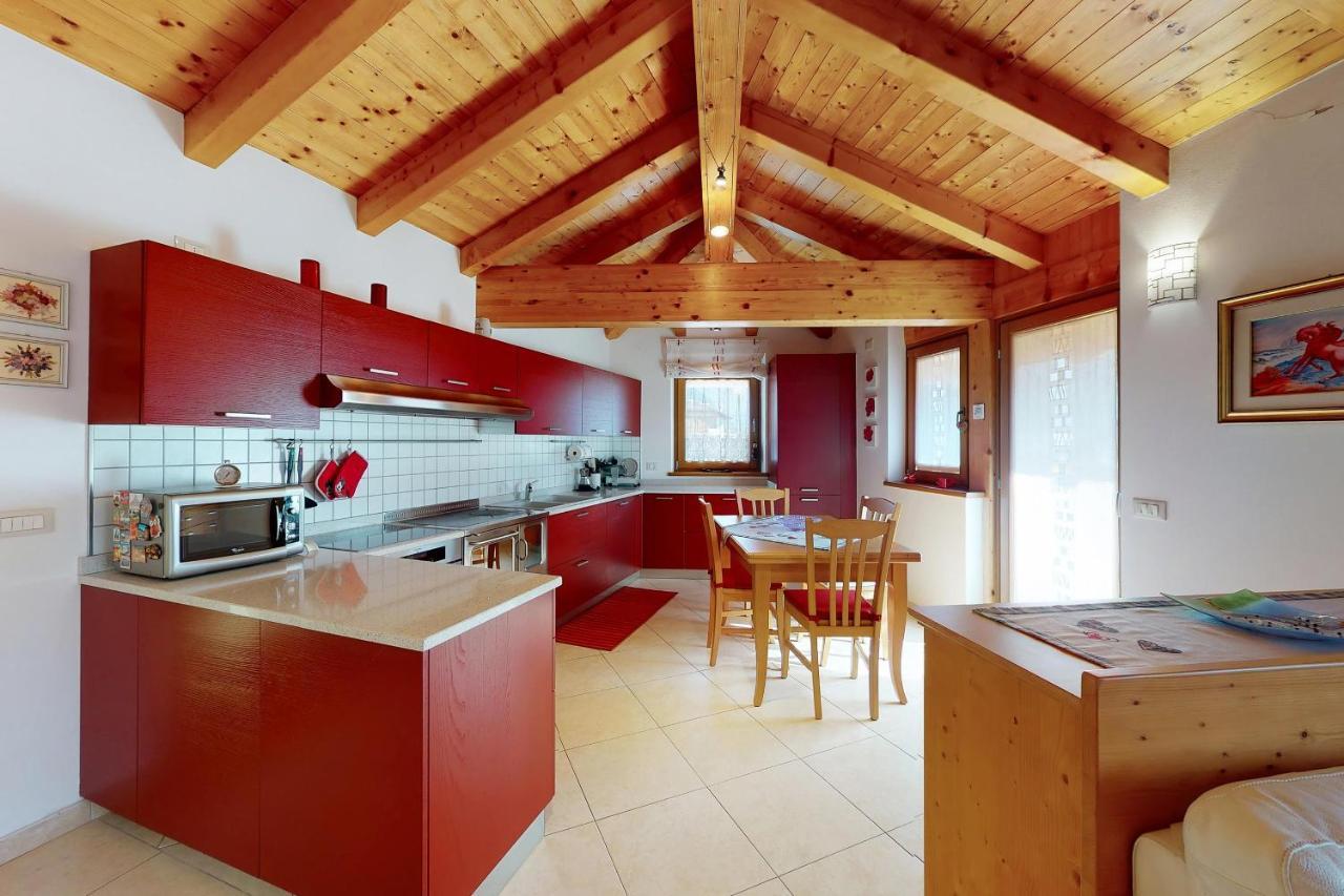 테르졸라 Mansarda Con Giardino Val Di Sole Trentino 아파트 외부 사진